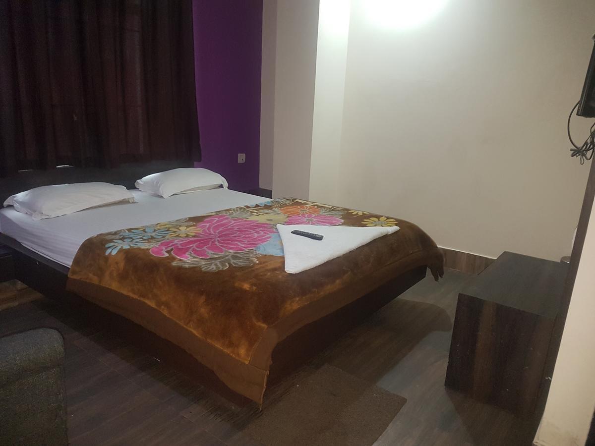 Hotel Grand Palace Gaya Exterior photo